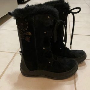 North face Abbey iii faux fur lace up snow boots